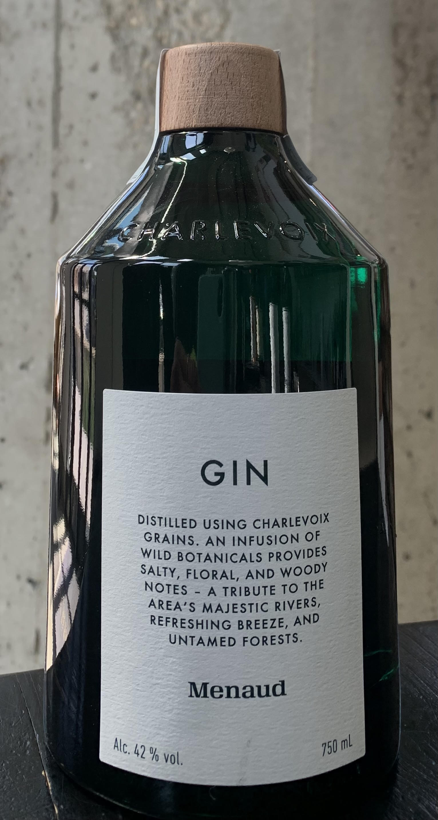 Menaud Gin